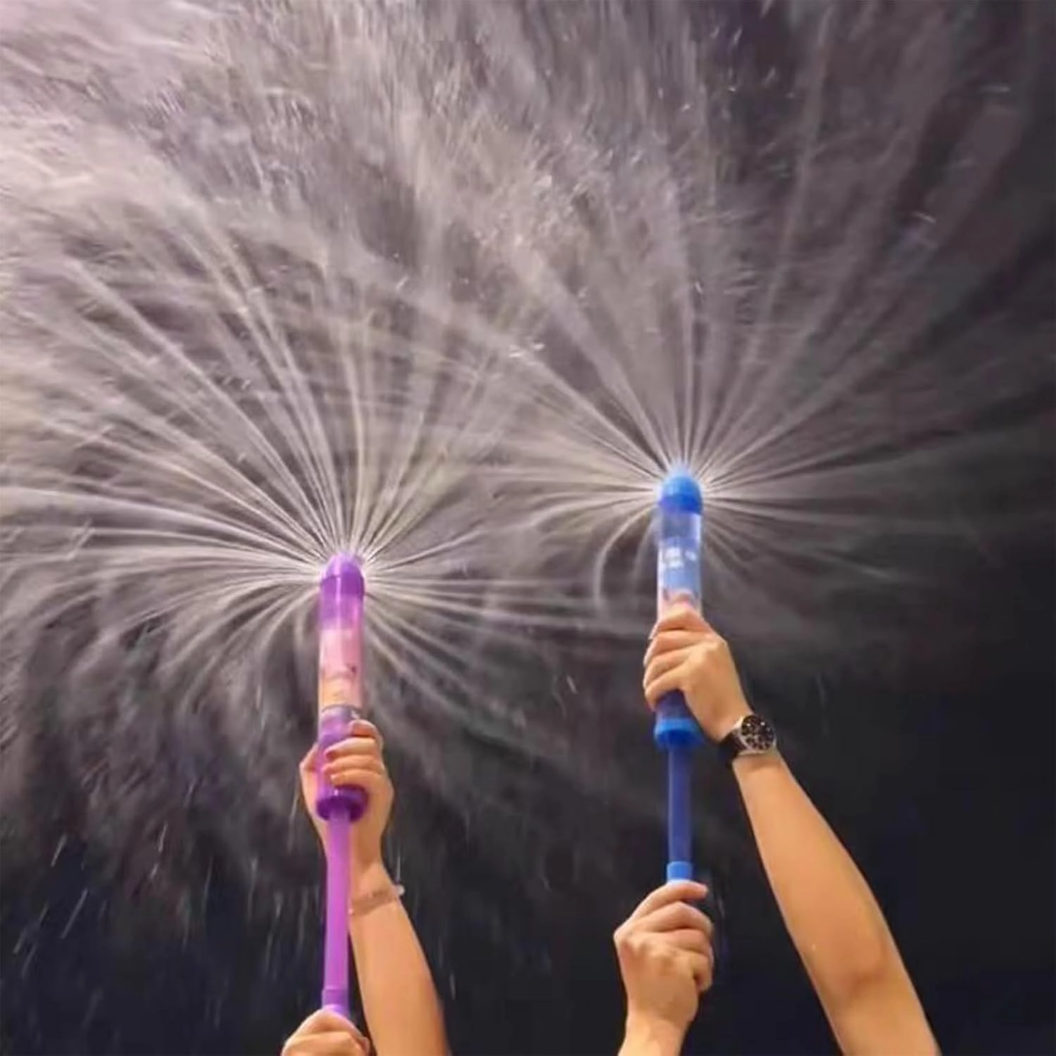 4 PCS Firework Water Gun, Firework Water Guns for Pool Parties, High-Pressure Pull-Out Sprinkler Toy, Interactive Pool Game for Family and Friends, Couple Games, Beach & Backyard Fun (2pc Blue)