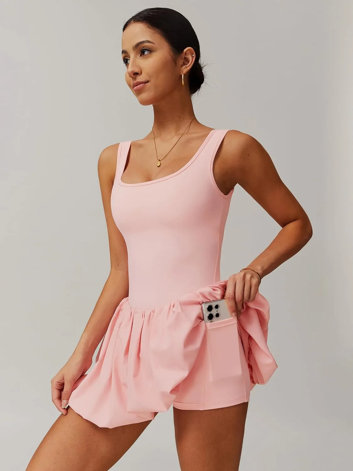 ABOCIW Womens Bubble Tennis Dress Squre Neck Sleeveless Workout Golf Athletic Dress Built in Bra & Shorts with Pockets