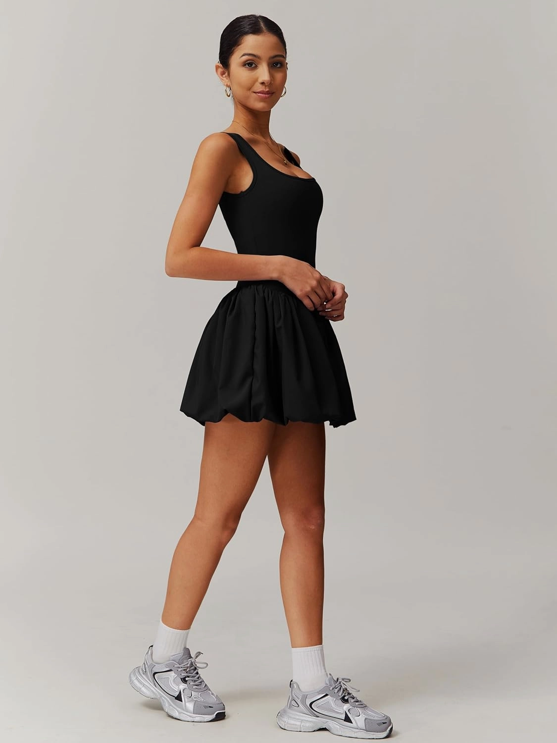ABOCIW Womens Bubble Tennis Dress Squre Neck Sleeveless Workout Golf Athletic Dress Built in Bra & Shorts with Pockets