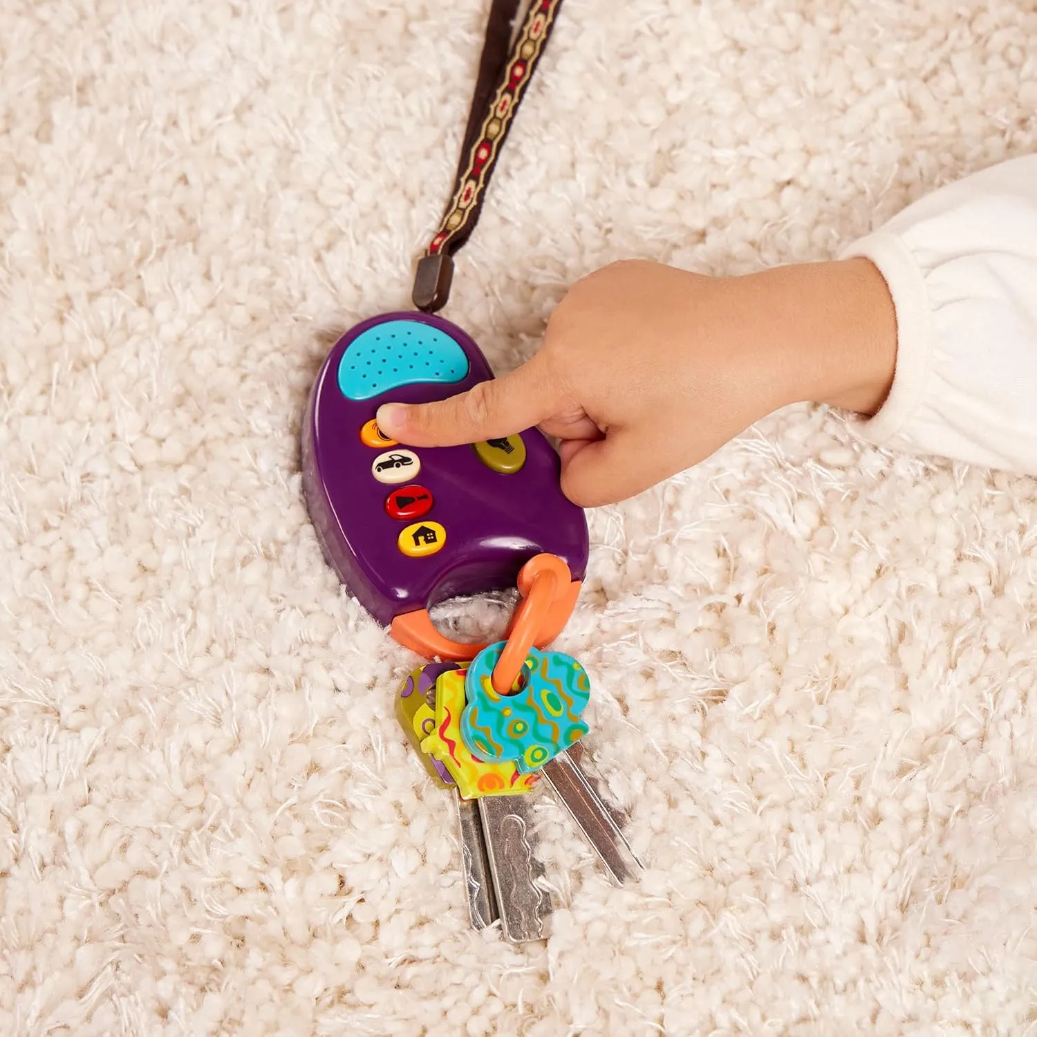 B. toys – Toy Car Keys – Key Fob with Lights & Sounds – Interactive Baby Toy – Pretend Keys for Babies, Toddlers – 10 Months   – FunKeys – Purple