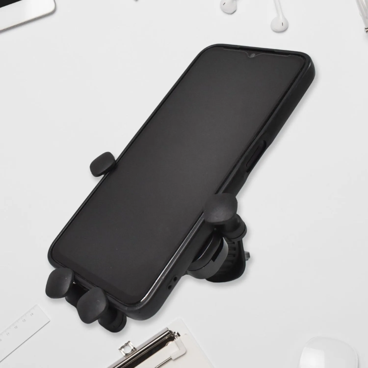 Car Mobile phone in car holder (1 Pc)