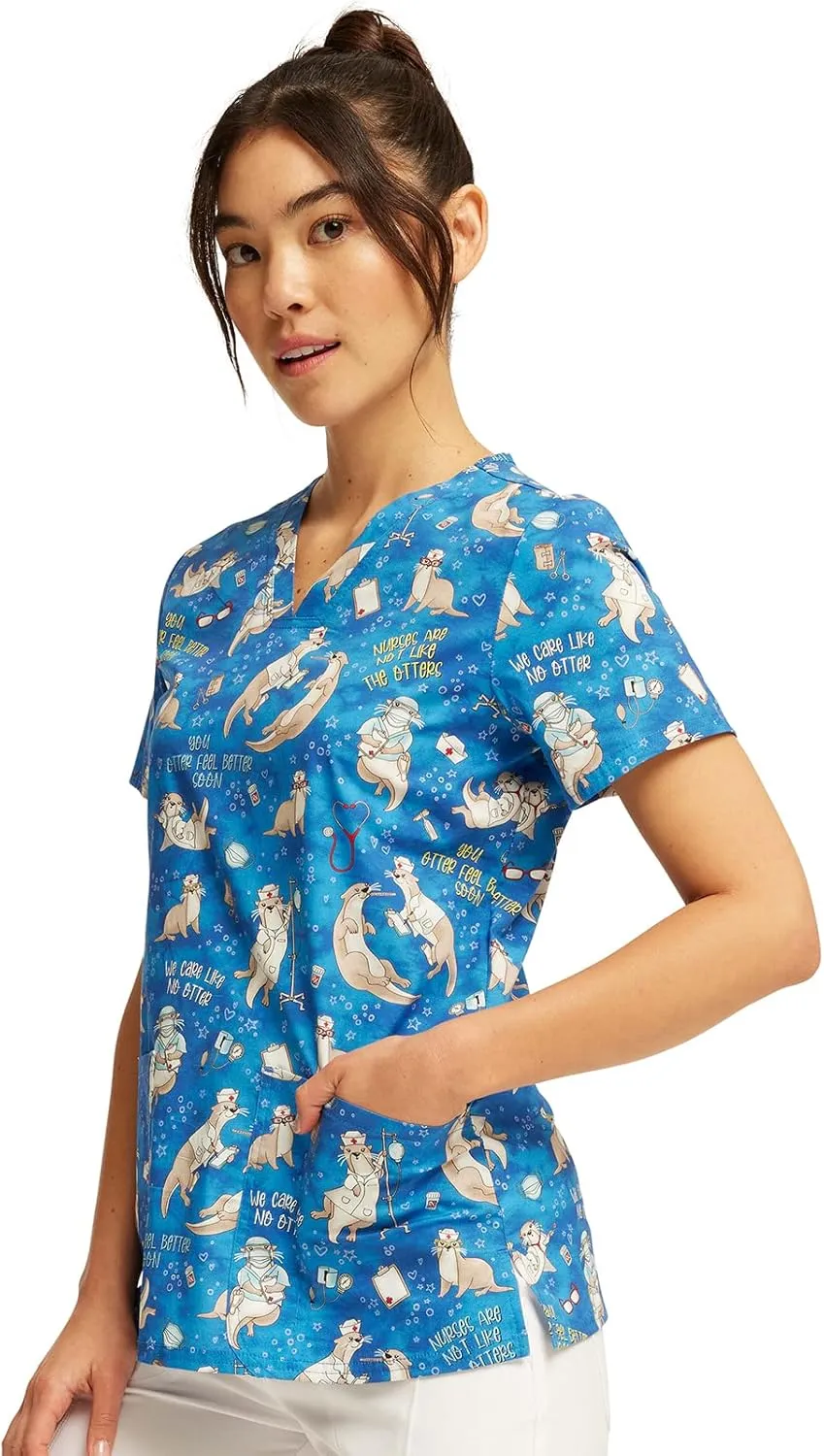 Cherokee Prints Women Scrubs Top V-Neck Print CK651