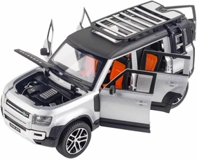 Die Casting 1:24 for Land Rover Defender Classic SUV Car Alloy Car Model Simulation Sound and Light Pull-Back Car Model Collection Presents(Silver)
