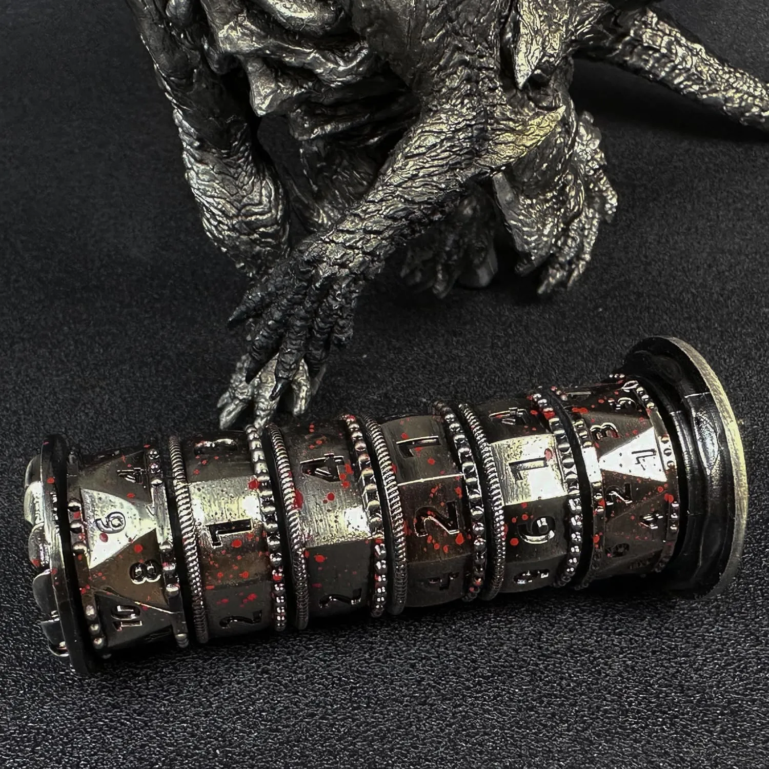 HAOMEJA Pagoda Dice Spinner 7 in 1 DND Set, Metal Roulette D&D With Gift Random Dragon Eye Bag, Dungeons and Dragons RPG Role Playing Gaming (Ancient Blood Silver)