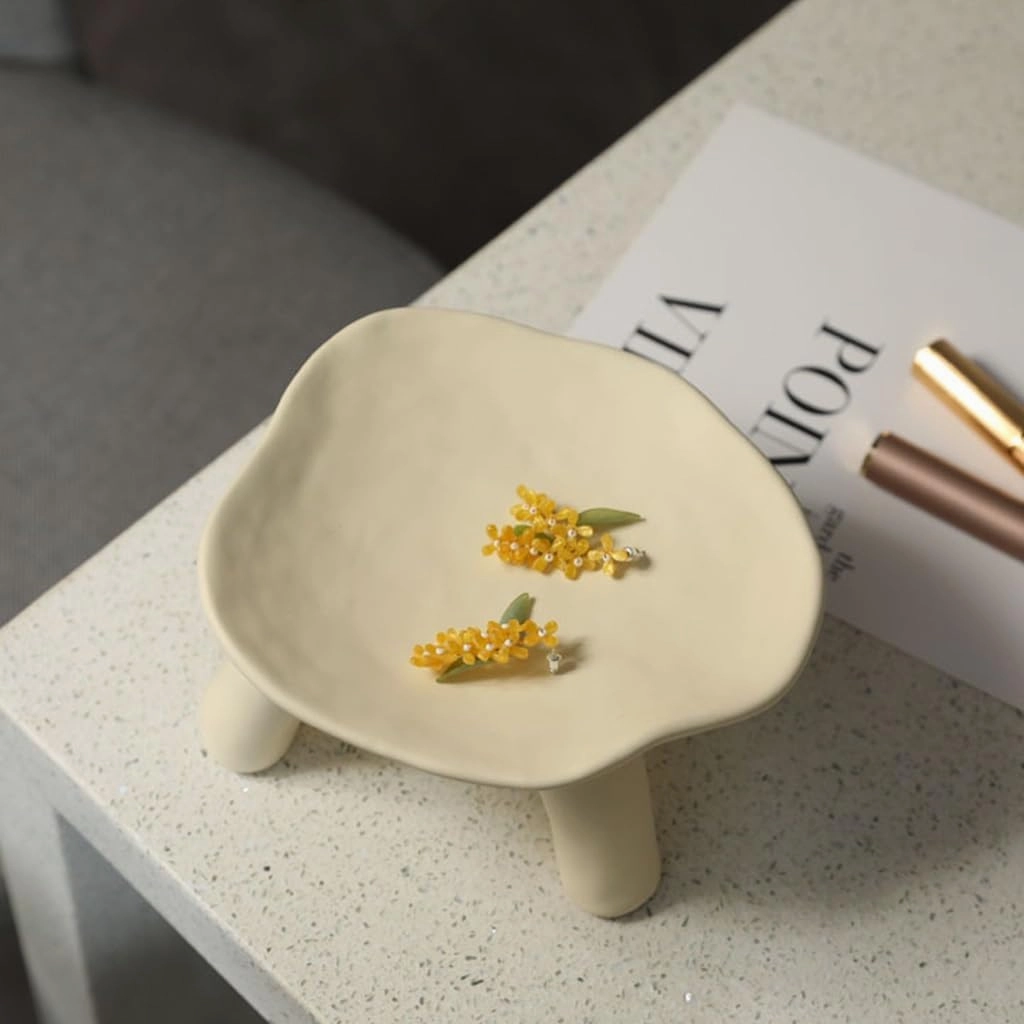 Jewelry Storage Tray Key Bowl Ornament Entryway Decoration, Coffee Table Decor Key Tray Ceramic Jewelry Dish Tray Snack Key Phone Coin Change Watches and Candy Tray(Yellow)