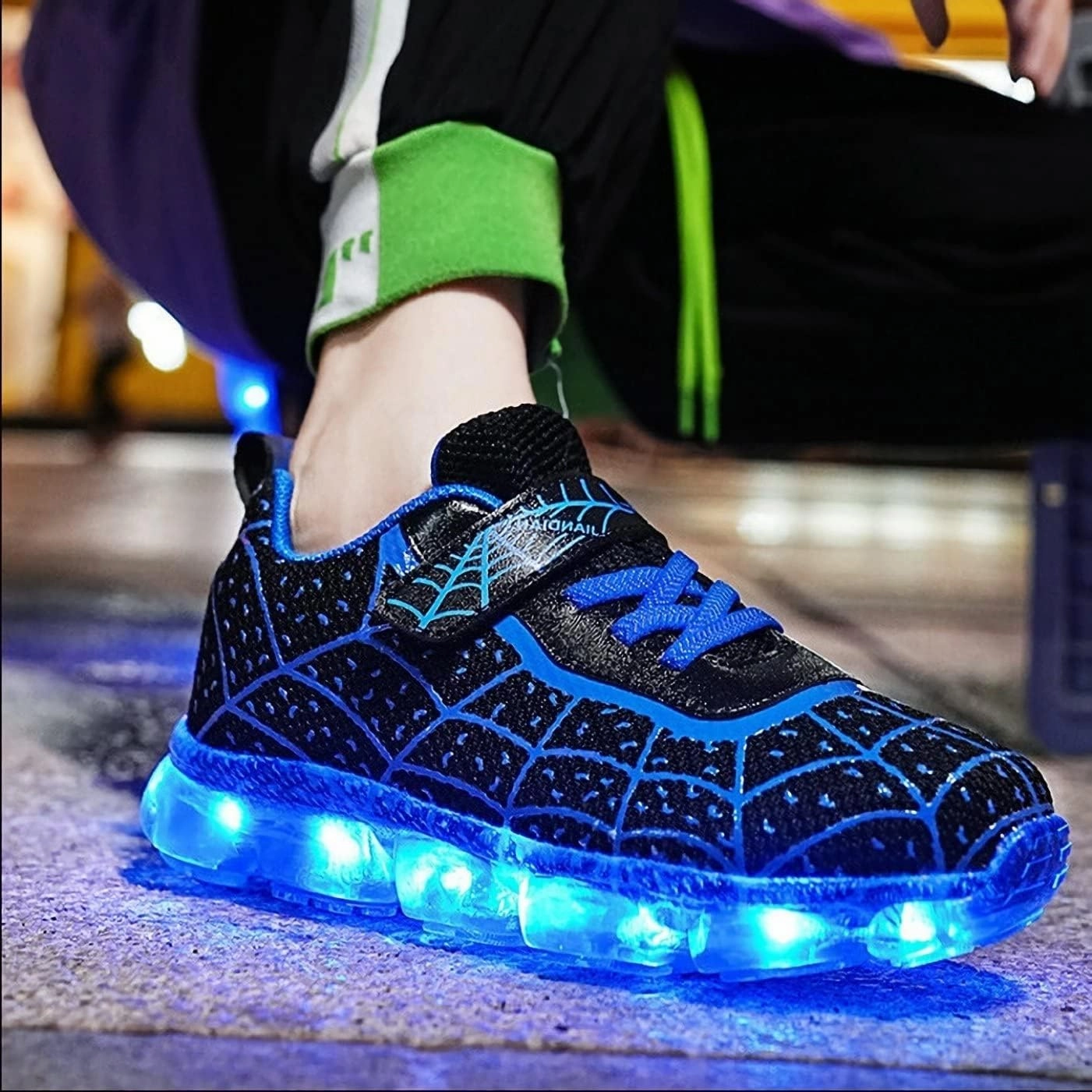 Kids Led Light Up Shoes Flash Sneakers with Spider Upper USB Charge Luminous Trainers for Boys Girls Toddles