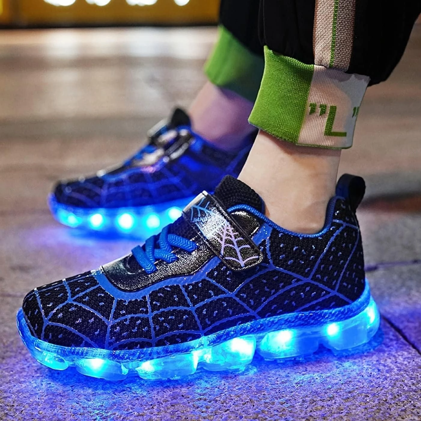 Kids Led Light Up Shoes Flash Sneakers with Spider Upper USB Charge Luminous Trainers for Boys Girls Toddles