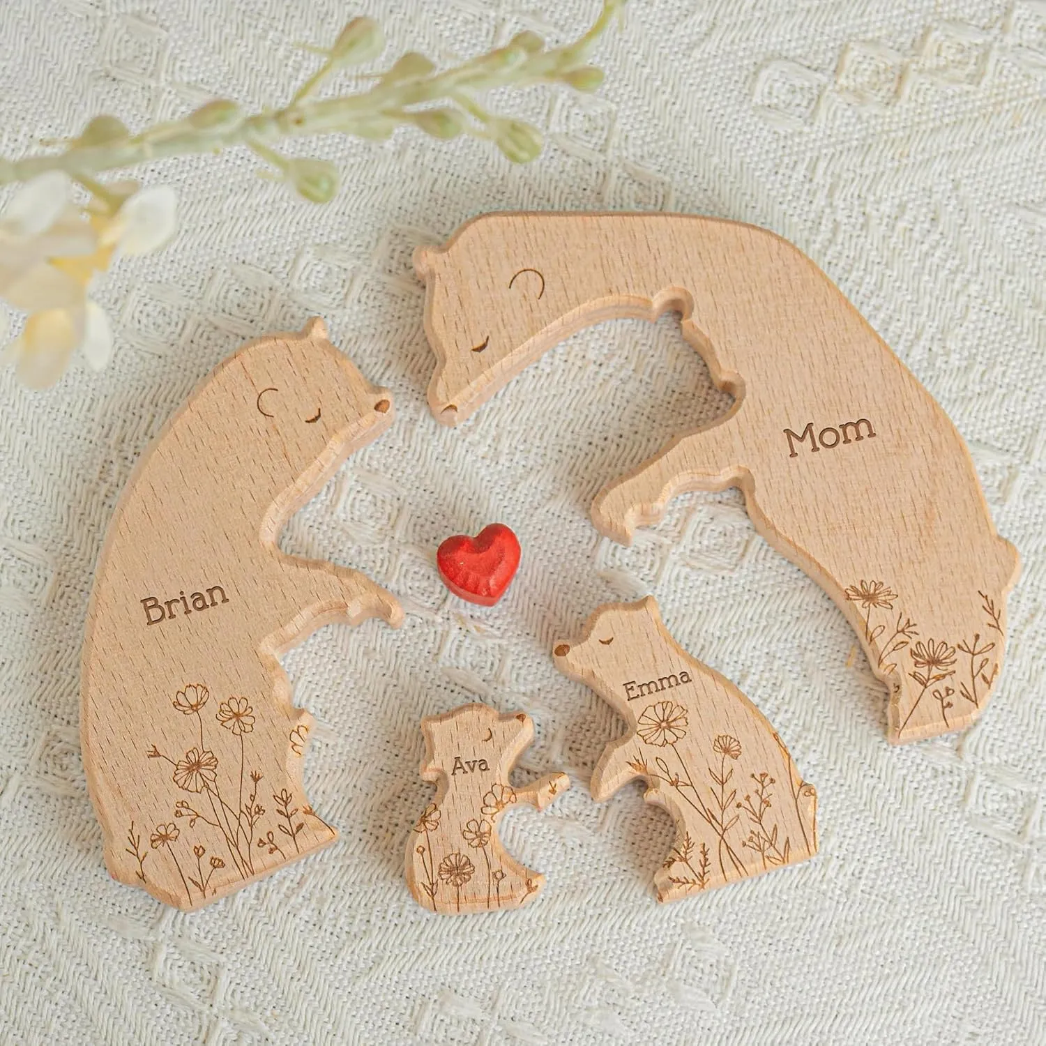 Macorner Personalized Wooden Bear Family Puzzle, Hugging Bear Family Floral Version, Custom Name Sculpture, Home Decoration Gift for Mom, Mom Birthay Gifts, Gifts for Wife