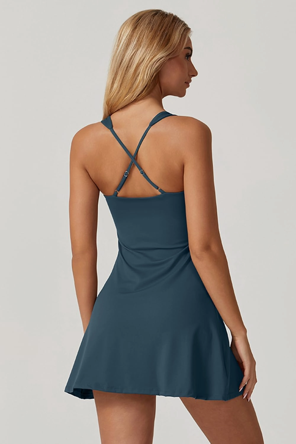 QINSEN Womens Square Neck Tennis Dress Sleeveless Built in Shorts Golf Athletic Dress with Pockets
