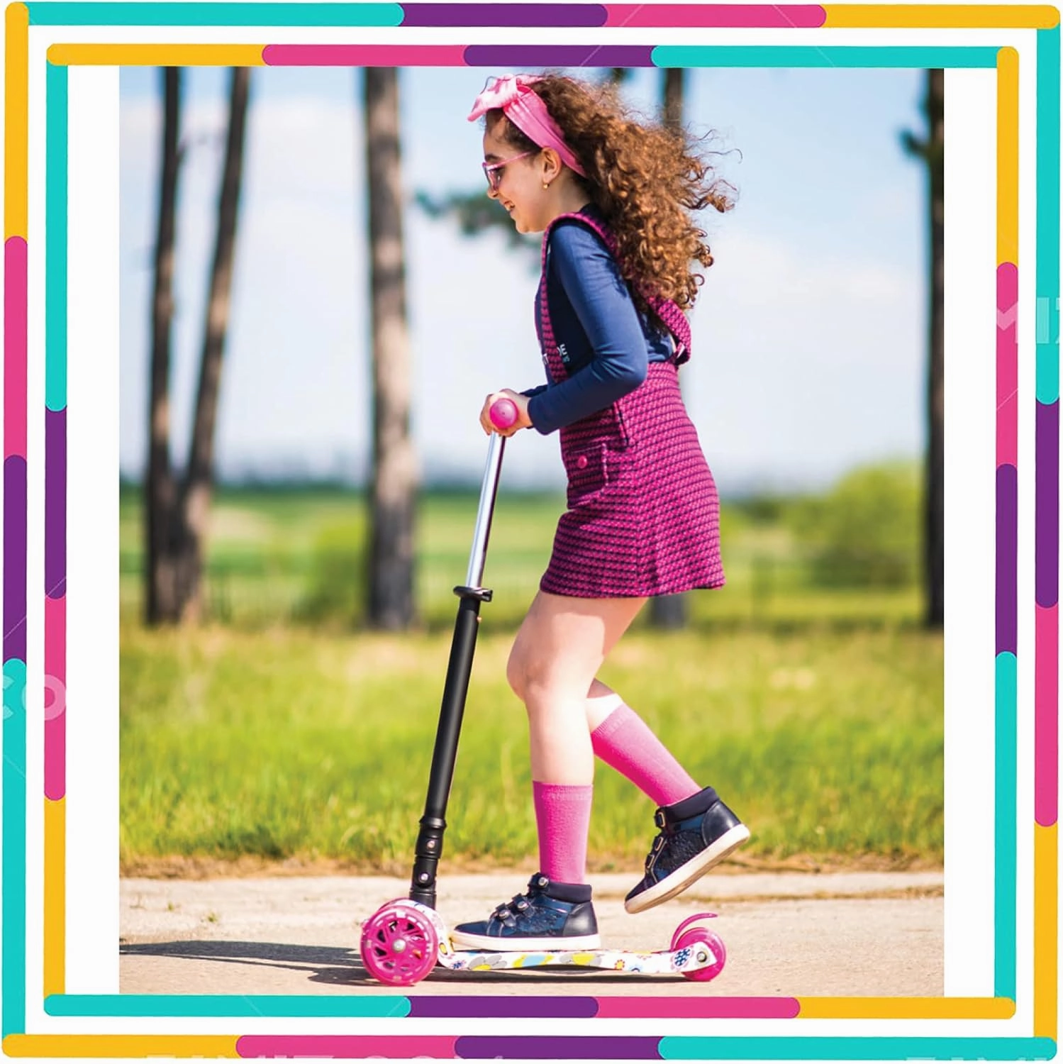 Scooters for Kids 3 Wheel Kick Scooter for Toddlers Girls & Boys, 4 Adjustable Height, Lean to Steer, Extra-Wide Deck, Light Up Wheels for Children from 3 to 14 Years Old