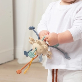Silicone Pull String Interactive Toy Jimmy - 10M 