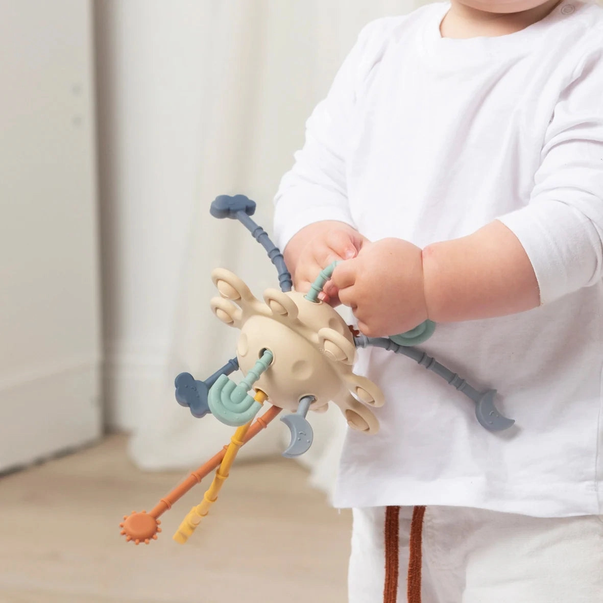 Silicone Pull String Interactive Toy Jimmy - 10M 