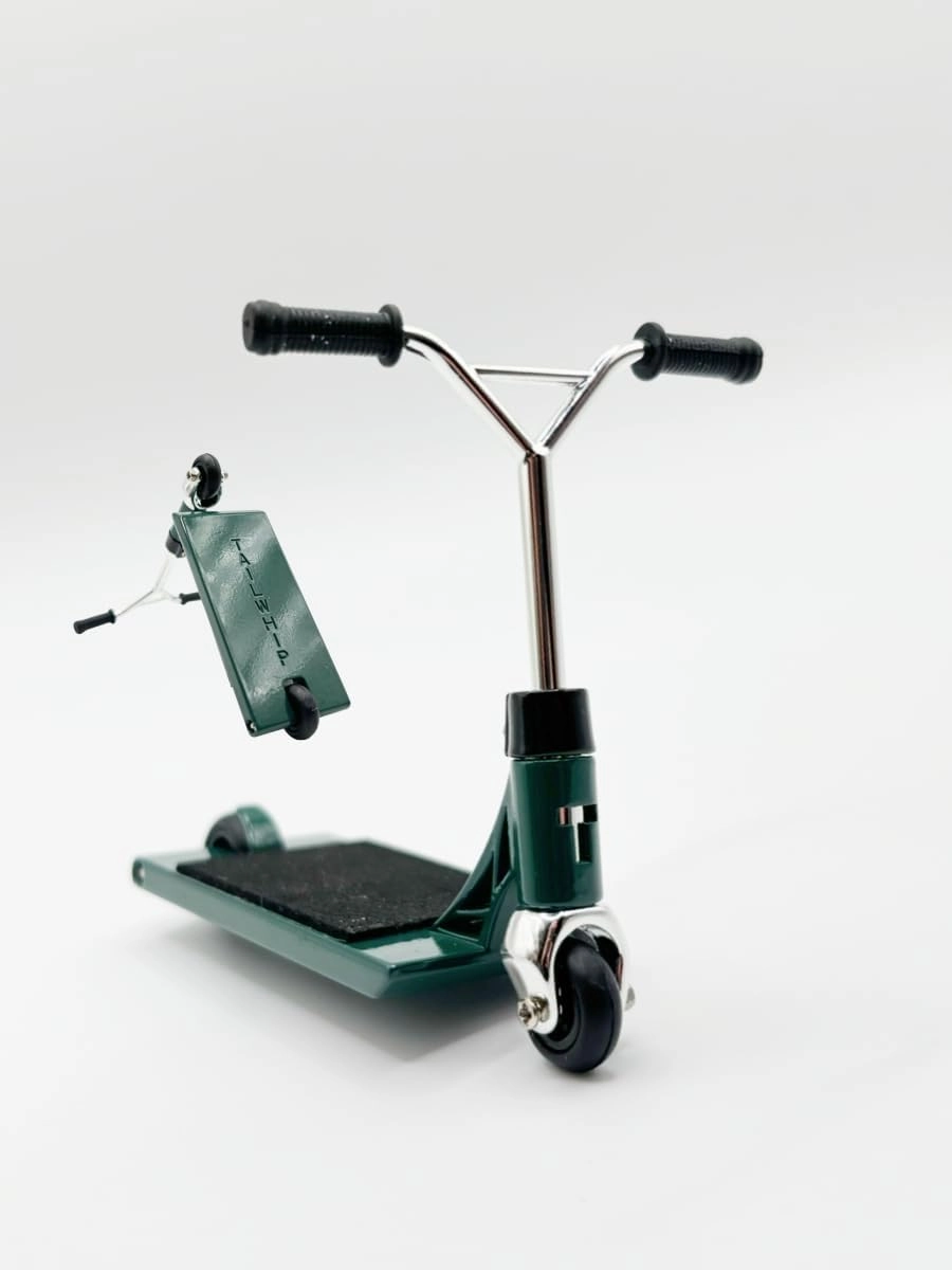 TAILWHIP Finger Scooter Metal, Durable Mini Scooter for Incredible Tricks, Compatible with Tech Deck Fingerboards, Bikes & Skatepark, Improve Hand Motor Skills, Perfect Toy for Kids & Adults, Green