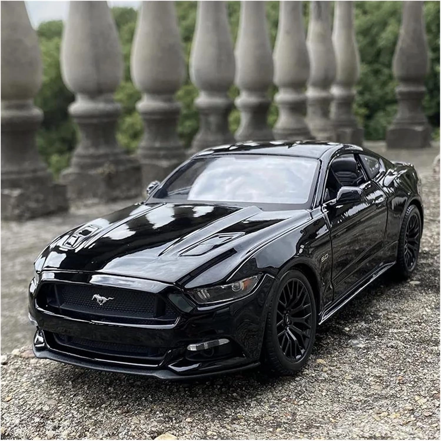 Toy car Model 1:24 for 2015 Ford Mustang GT Black Sports Car Model Car Alloy Collection Gift Children Toys (Color : Black)
