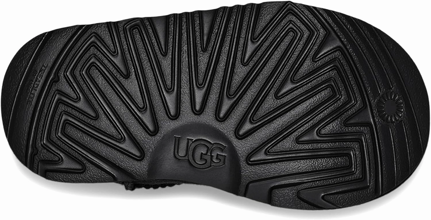 UGG Unisex-Child T Classic Mini Ii Fashion Boot