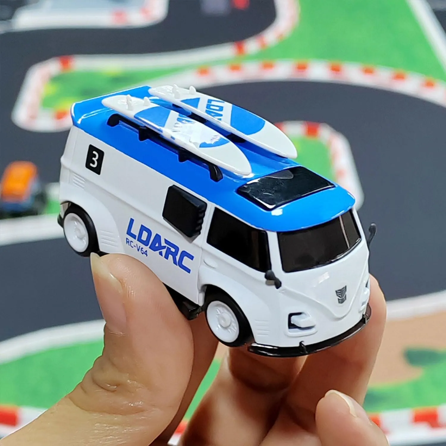 V64 LDARC 1/64 Scale Mini RC Sports Car 2.4Ghz Ideal for Racing Enthusiasts, Racing Remote Contrl Car Model with RGB Lights Comes with DIY Interchangeable Body Case（Blue）