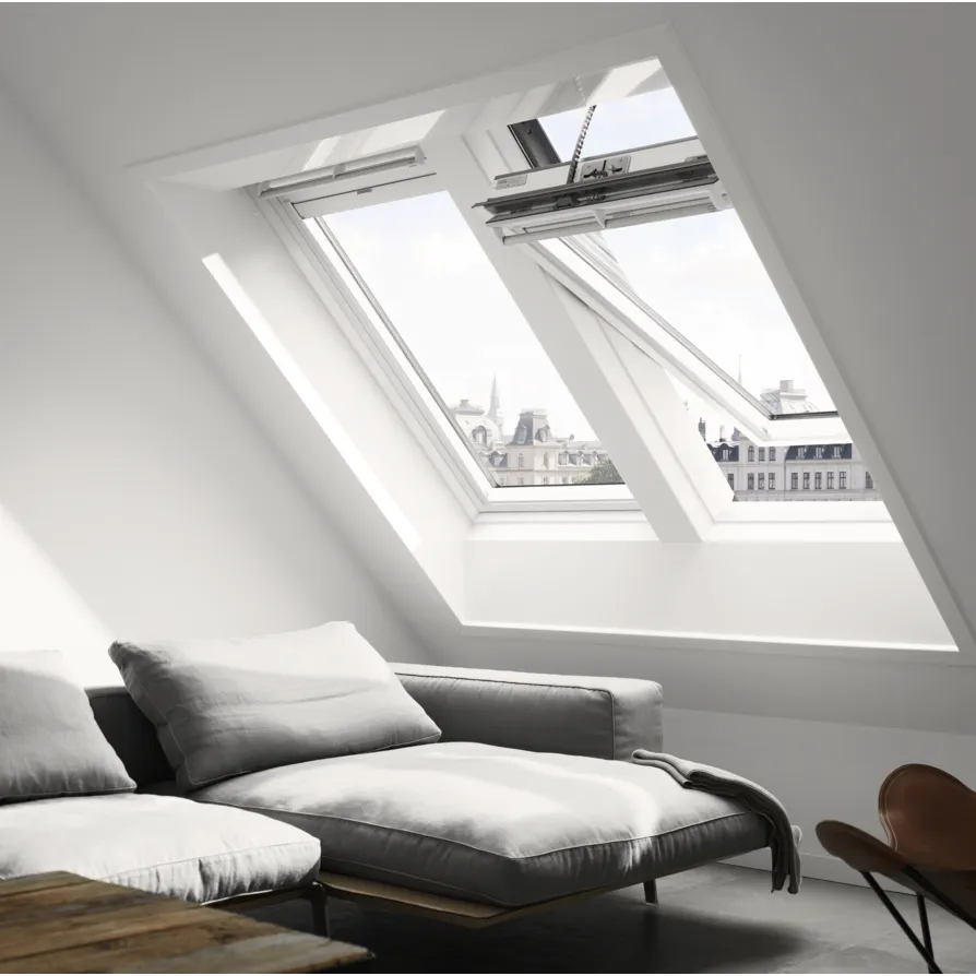 VELUX GGL SK01 206821U Triple Glazed White Painted INTEGRA® Electric Window (114 x 70 cm)