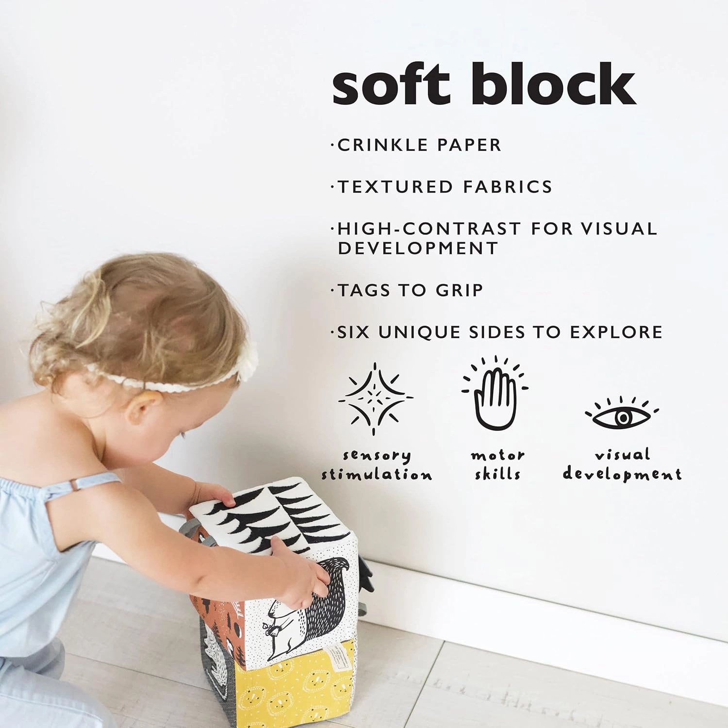 Wee Gallery Soft Block, Baby Sensory Toy with High-Contrast Graphics, Organic Soft Fabric Soft Blocks, Crinkle Flap and Textures, Tummy Time Activity for Babies and Toddlers - Ocean Animals